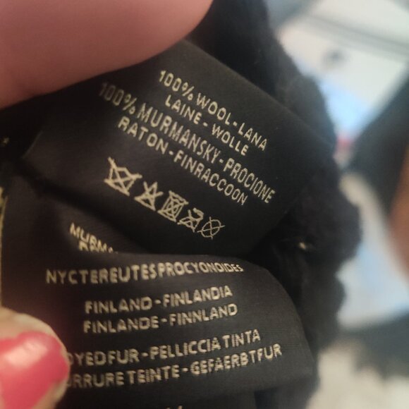 fENDI MONSTER EYES KNIT FUR HAT BEANIE OS New - Picture 3 of 5